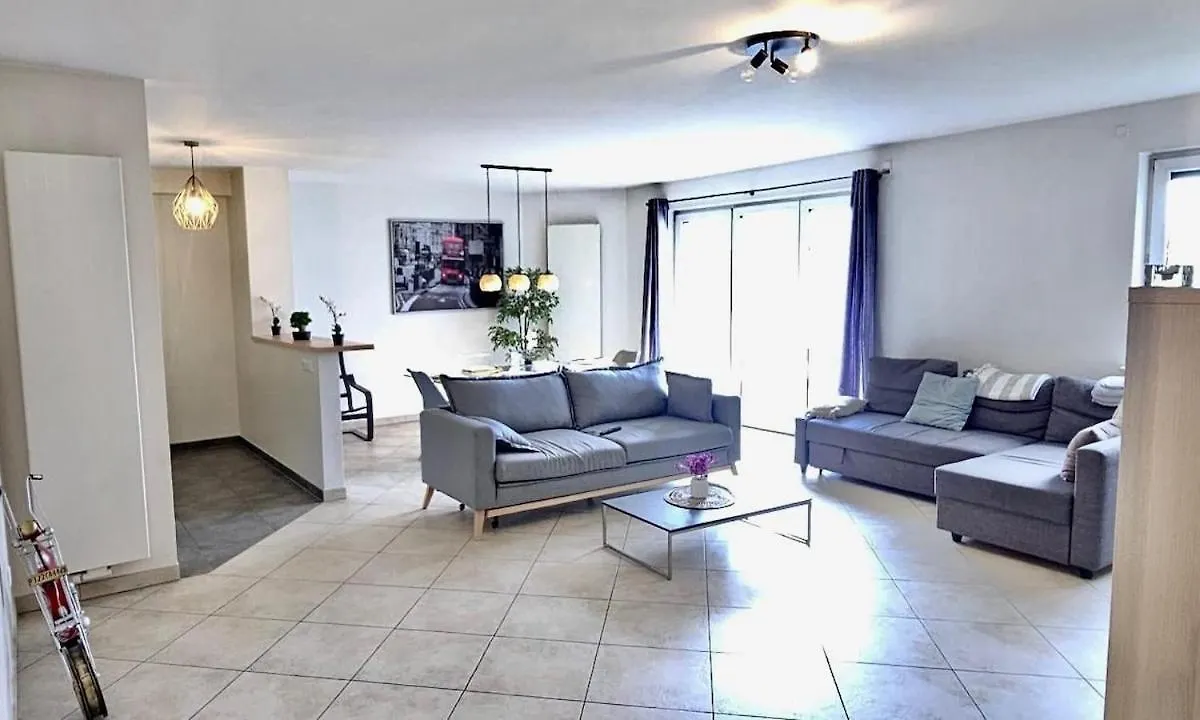 Apartment Chic City Retreat 2Br Near Station With Parking-2A Luxembourg